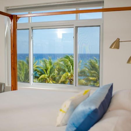 Whispering Seas Oceanfront Suite أوشو ريوس المظهر الخارجي الصورة