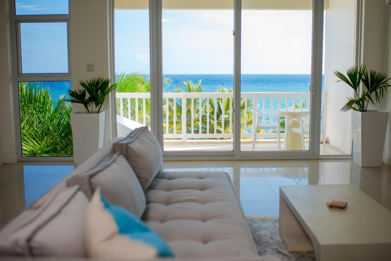 Whispering Seas Oceanfront Suite أوشو ريوس المظهر الخارجي الصورة